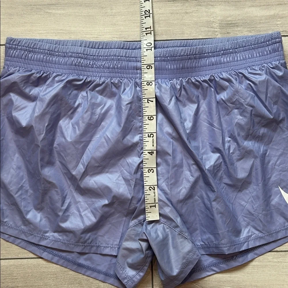 Nike Dri-Fit lavender color running athletic shorts size large